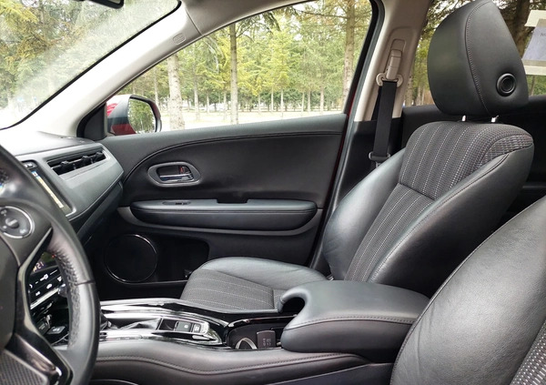Honda HR-V cena 84900 przebieg: 61000, rok produkcji 2018 z Krosno małe 352